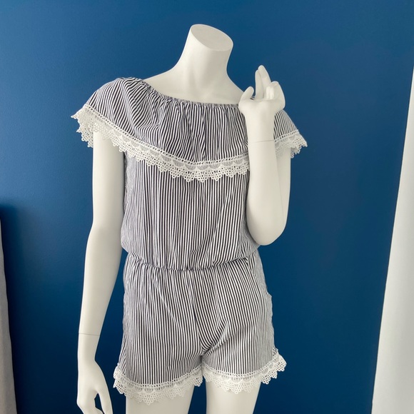 Jumpsuit or Romper for Summer Small Size - Picture 2 of 7